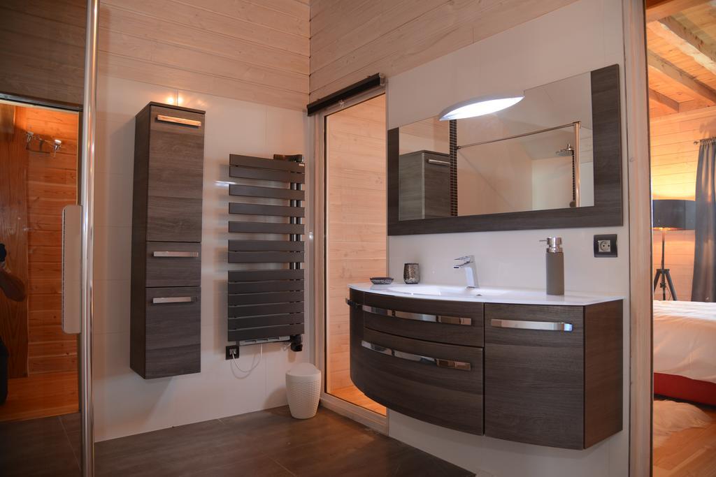 Longes Domaine Du Mont Monnet - Chambre D'Hotes & Gite المظهر الخارجي الصورة