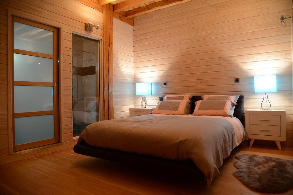 Longes Domaine Du Mont Monnet - Chambre D'Hotes & Gite المظهر الخارجي الصورة