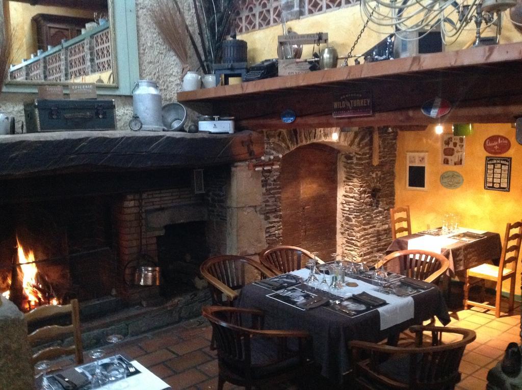Longes Domaine Du Mont Monnet - Chambre D'Hotes & Gite المظهر الخارجي الصورة
